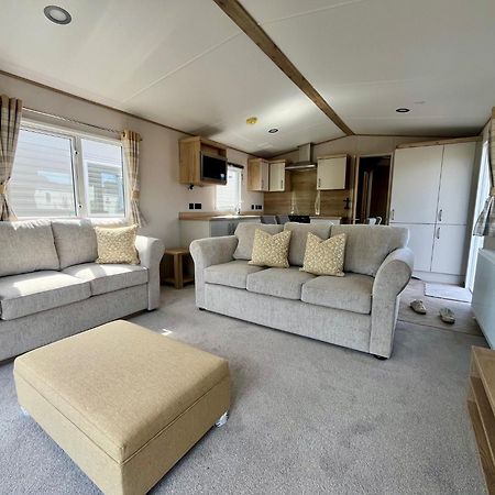 Caravan On Fantastic Site ดันบาร์ ภายนอก รูปภาพ