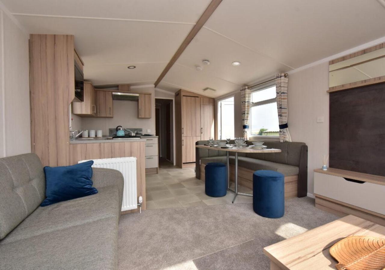 Caravan On Fantastic Site ดันบาร์ ภายนอก รูปภาพ