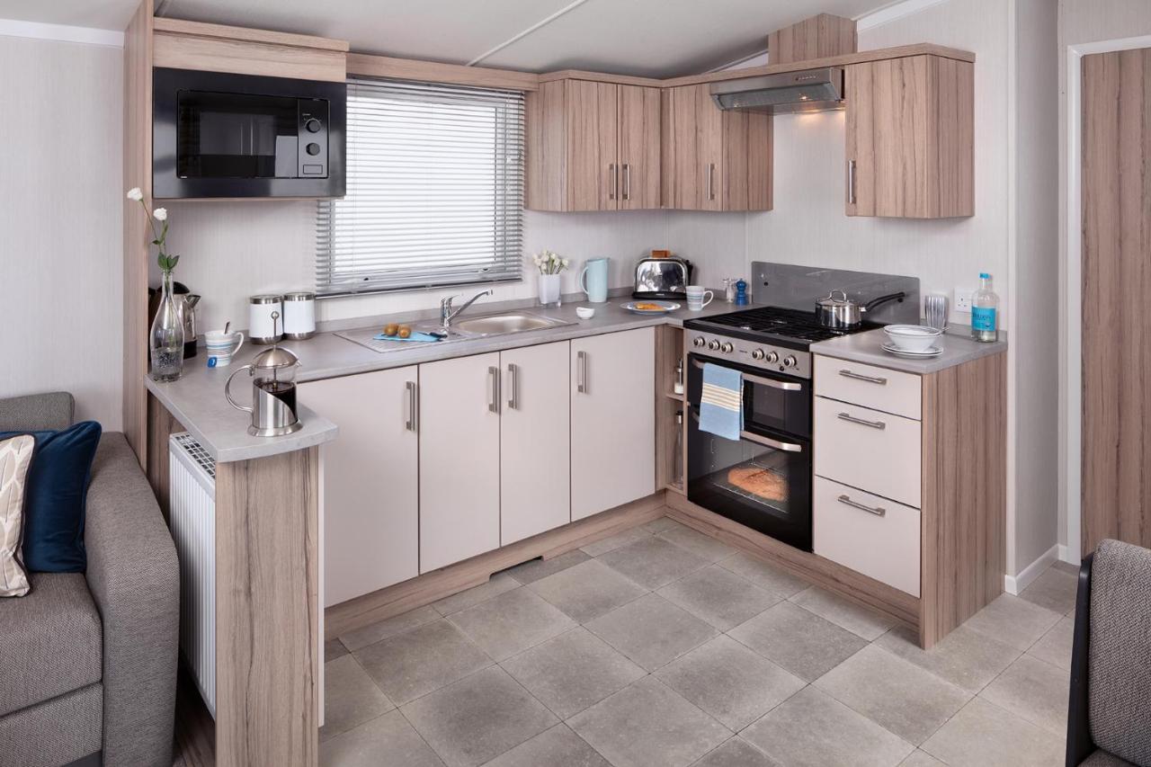 Caravan On Fantastic Site ดันบาร์ ภายนอก รูปภาพ