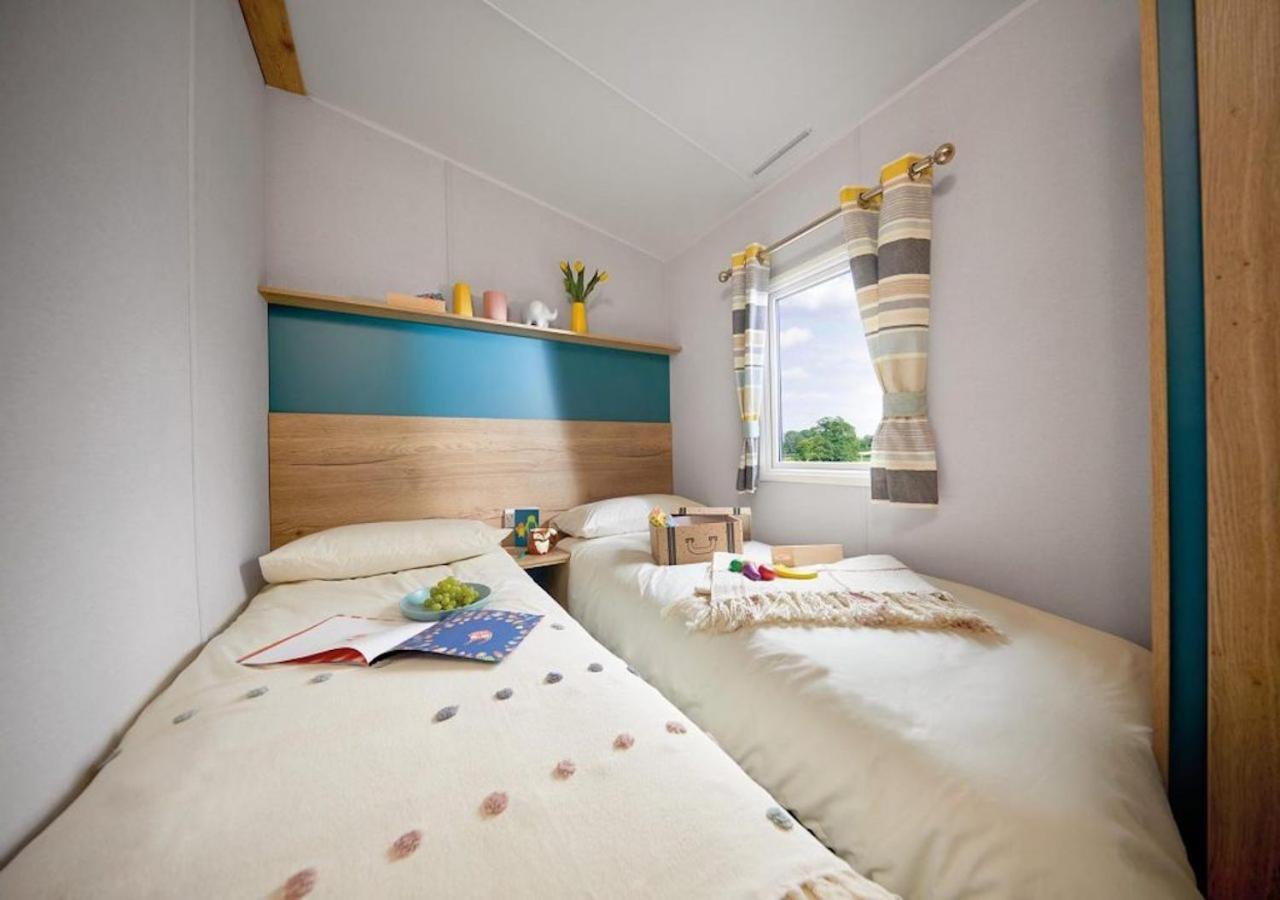Caravan On Fantastic Site ดันบาร์ ภายนอก รูปภาพ